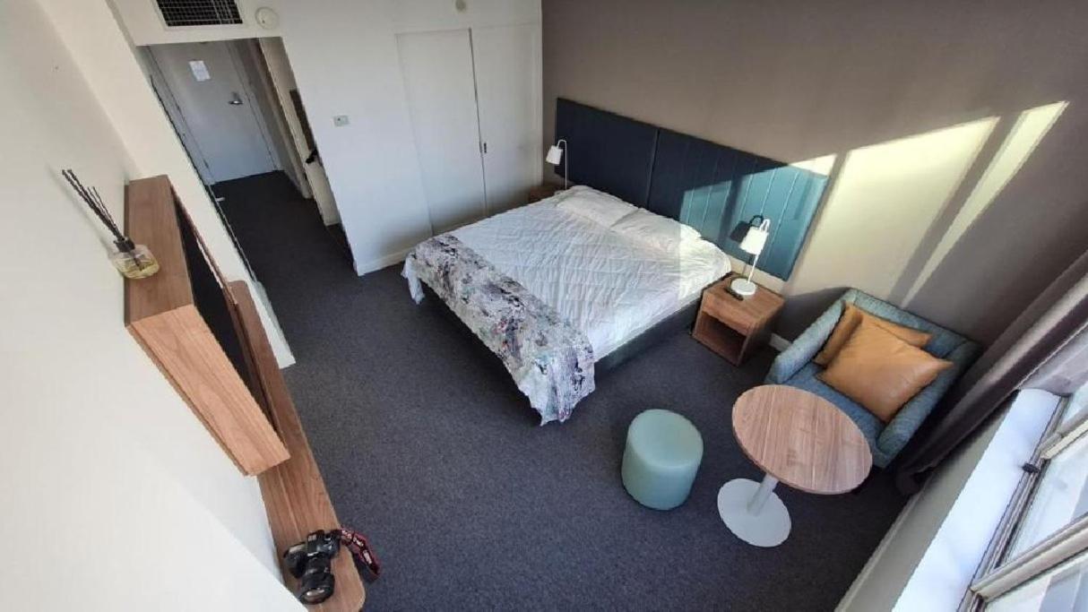 Chatswood Apartment